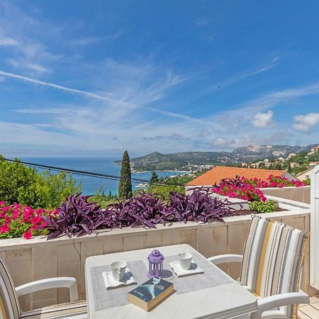 Apartments Mirela Млини Экстерьер фото