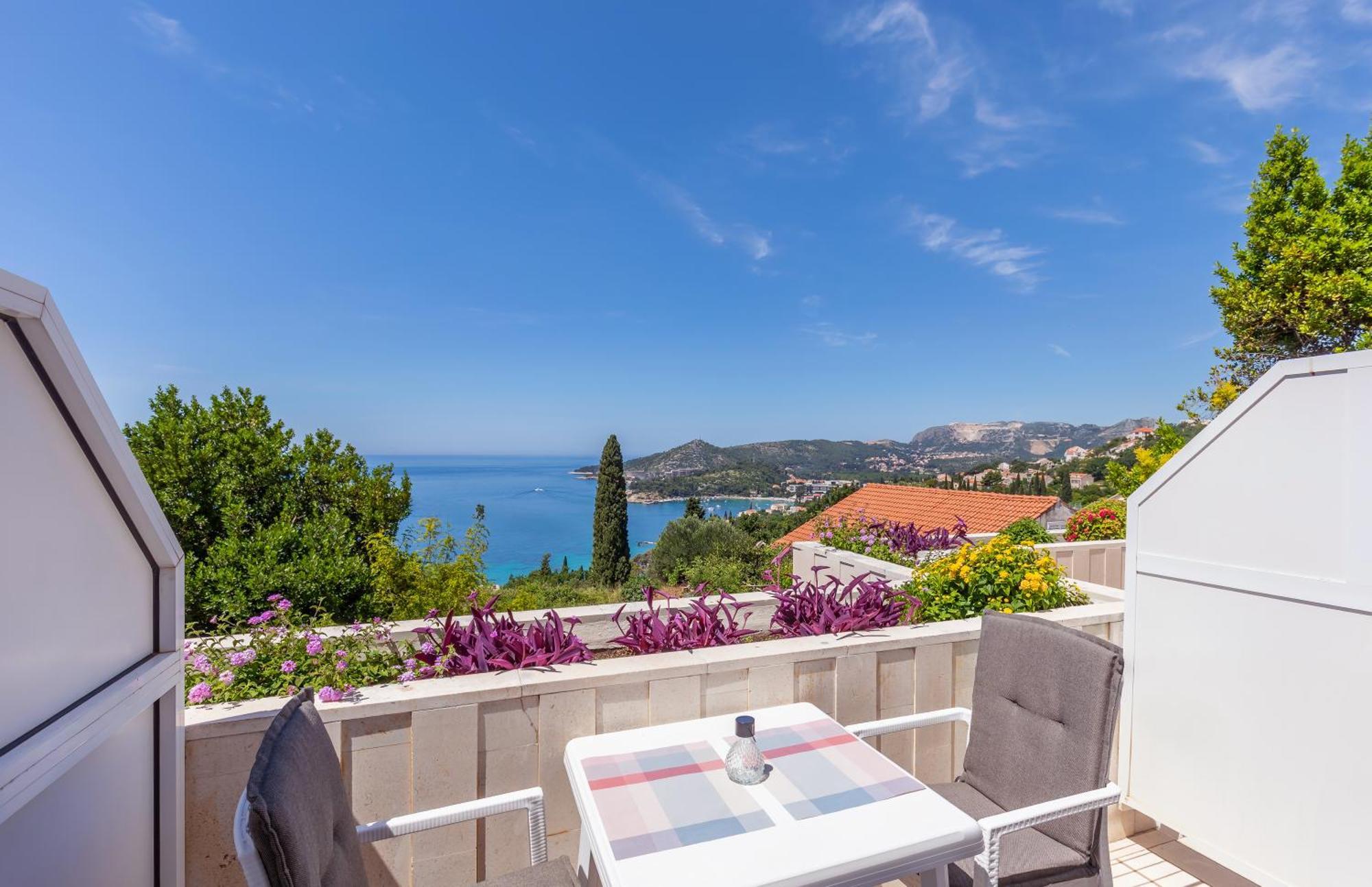 Apartments Mirela Млини Экстерьер фото