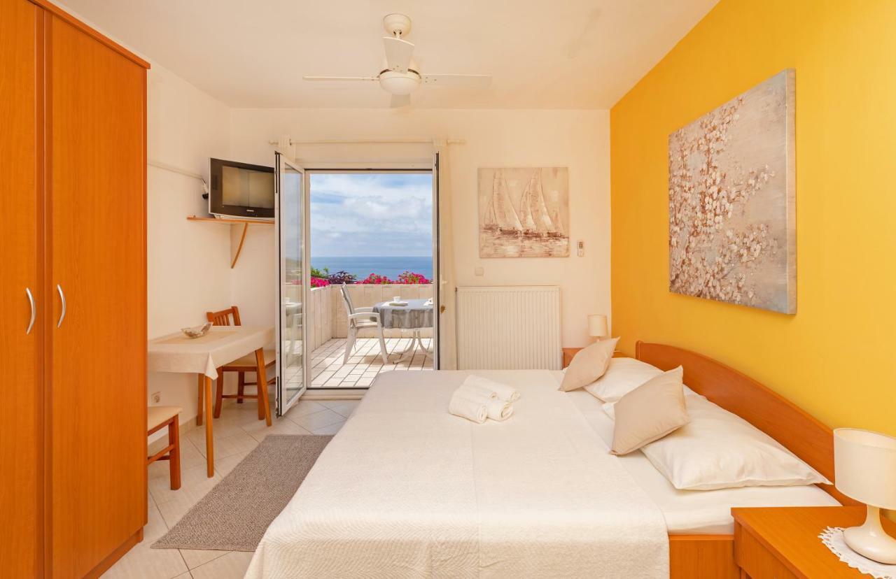 Apartments Mirela Млини Экстерьер фото
